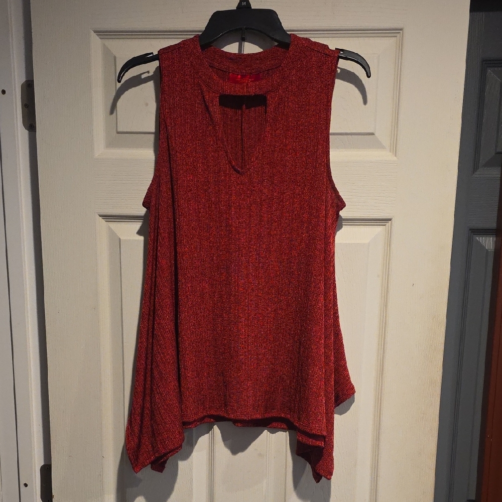 Jennifer Lopez Red Sleeveless Tank Top